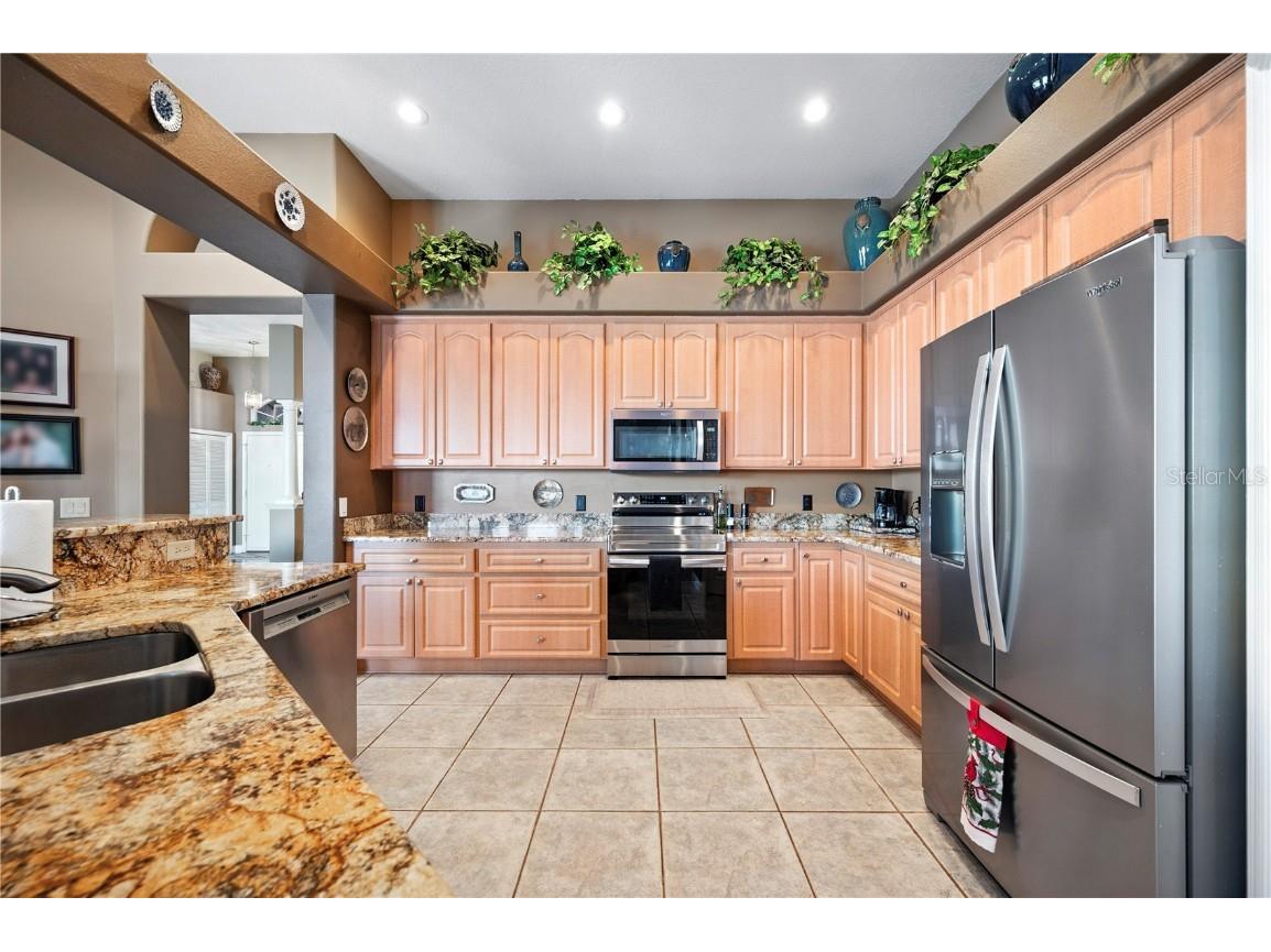 102 Bayberry Drive Polk City FL 33868 - LAKE AGNES L4955251 image20