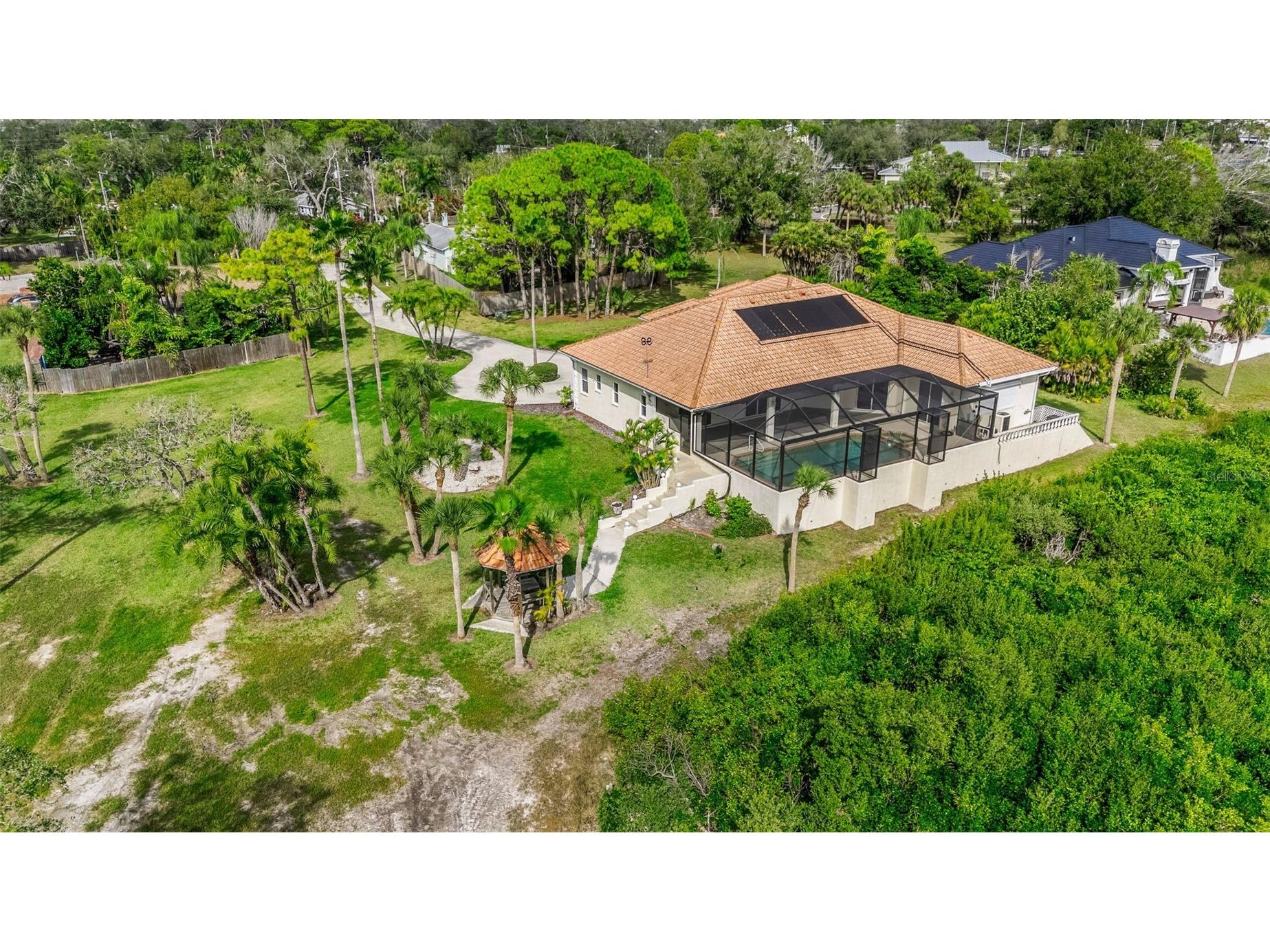 102 Brenda Lane Nokomis FL 34275 - ROBERT'S BAY A4678670 image4