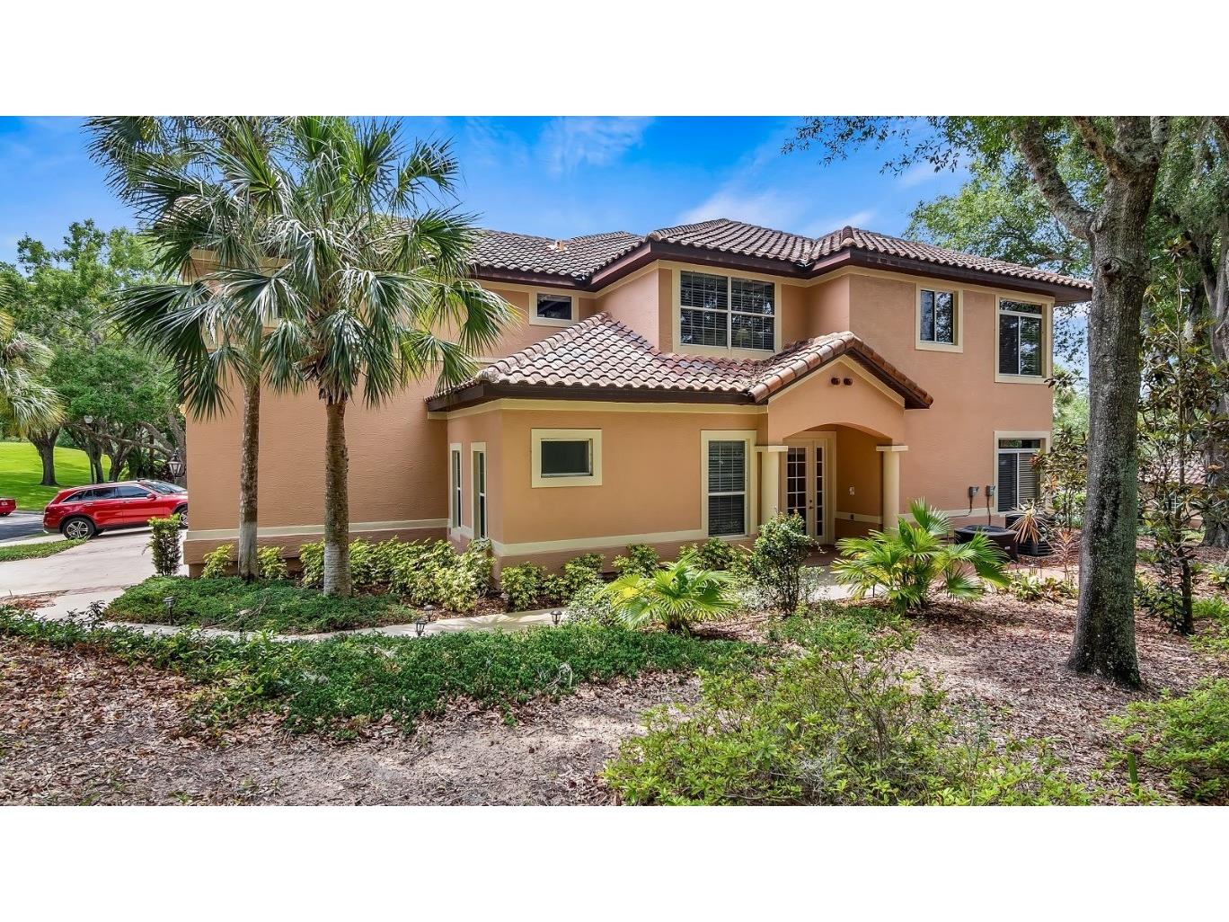 102 Camino Real Boulevard #102 Howey In The Hills FL 34737 G5091599 image1