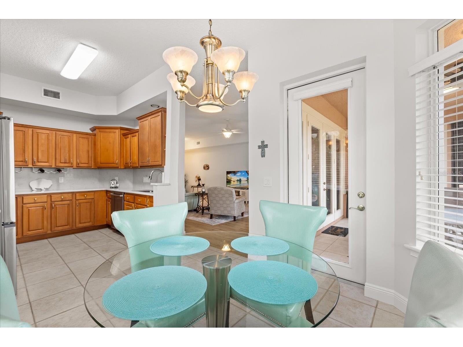 102 Camino Real Boulevard #102 Howey In The Hills FL 34737 G5108829 image11
