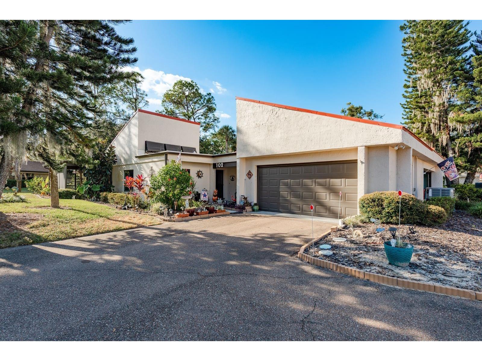 102 Capri Court S Plant City FL 33566 TB8446115 image1