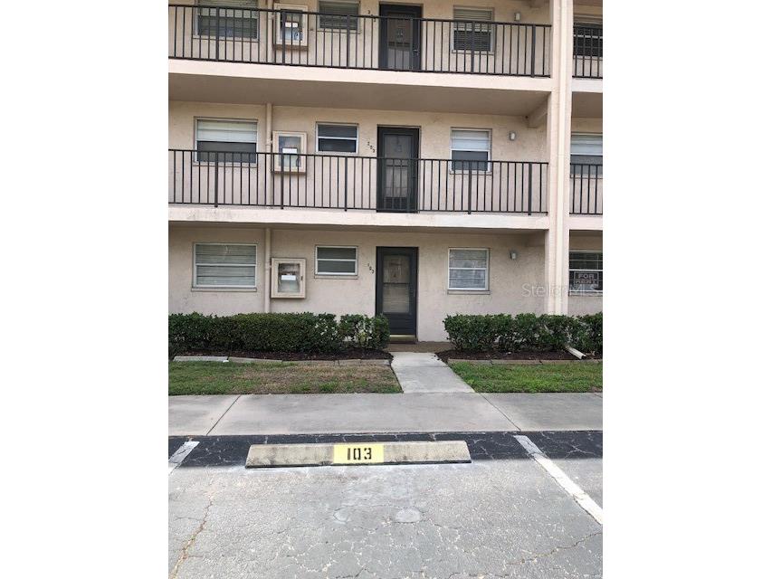 102 Capri Isles Boulevard #103 Venice FL 34292 A4651120 image1