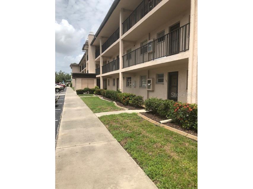 102 Capri Isles Boulevard #103 Venice FL 34292 A4651120 image2