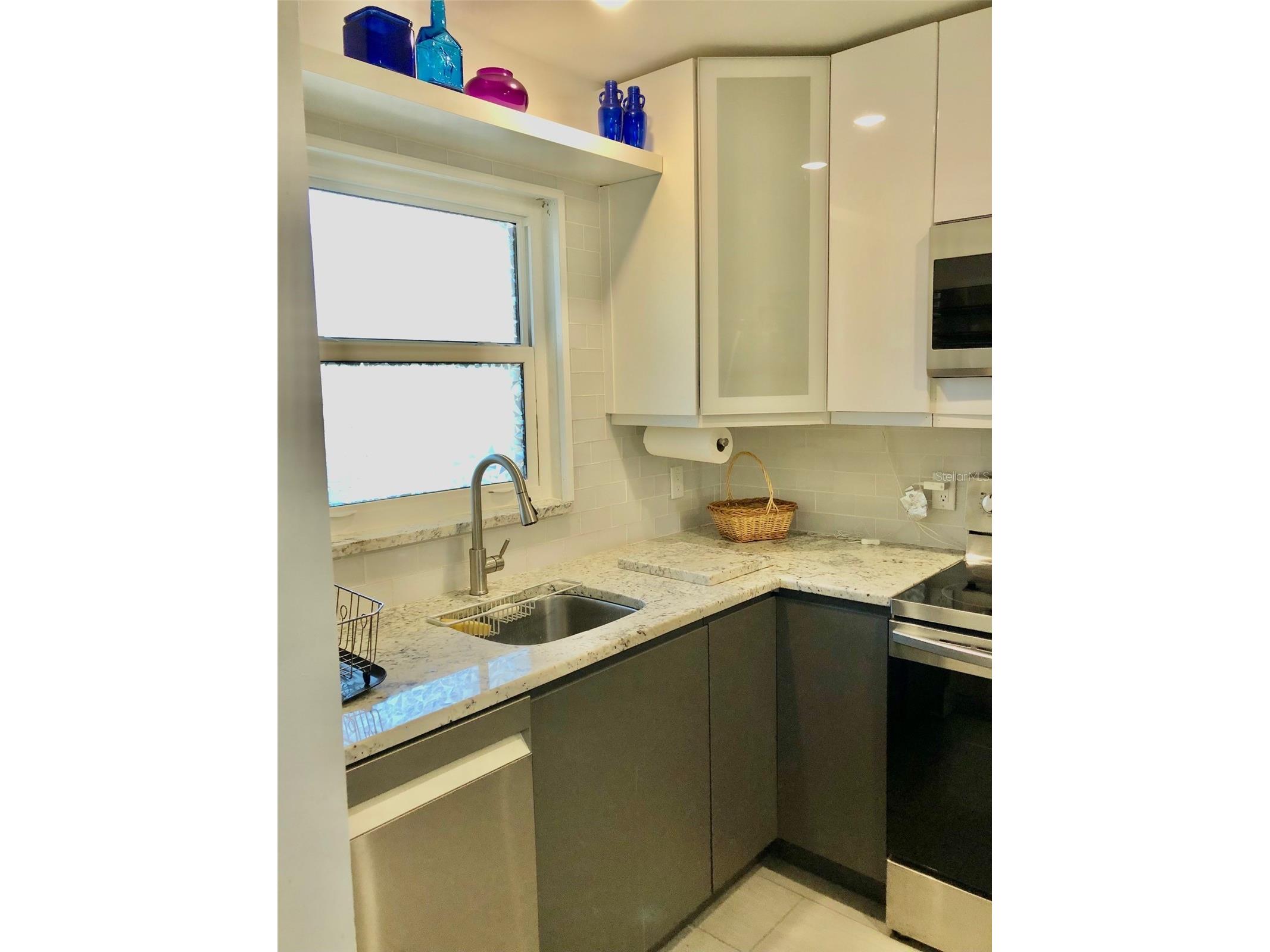 102 Capri Isles Boulevard #106 Venice FL 34292 A4686407 image15