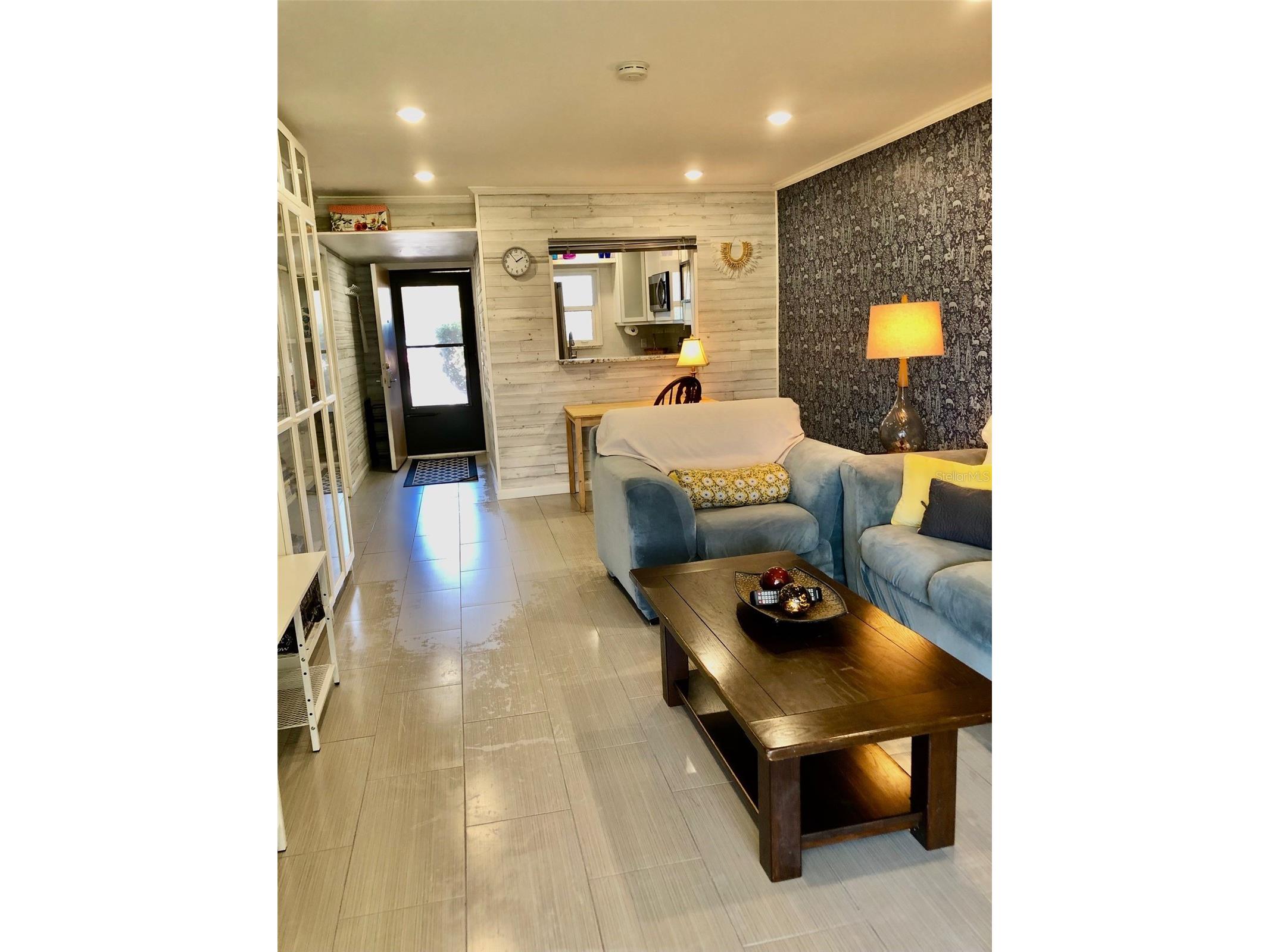 102 Capri Isles Boulevard #106 Venice FL 34292 A4686407 image5