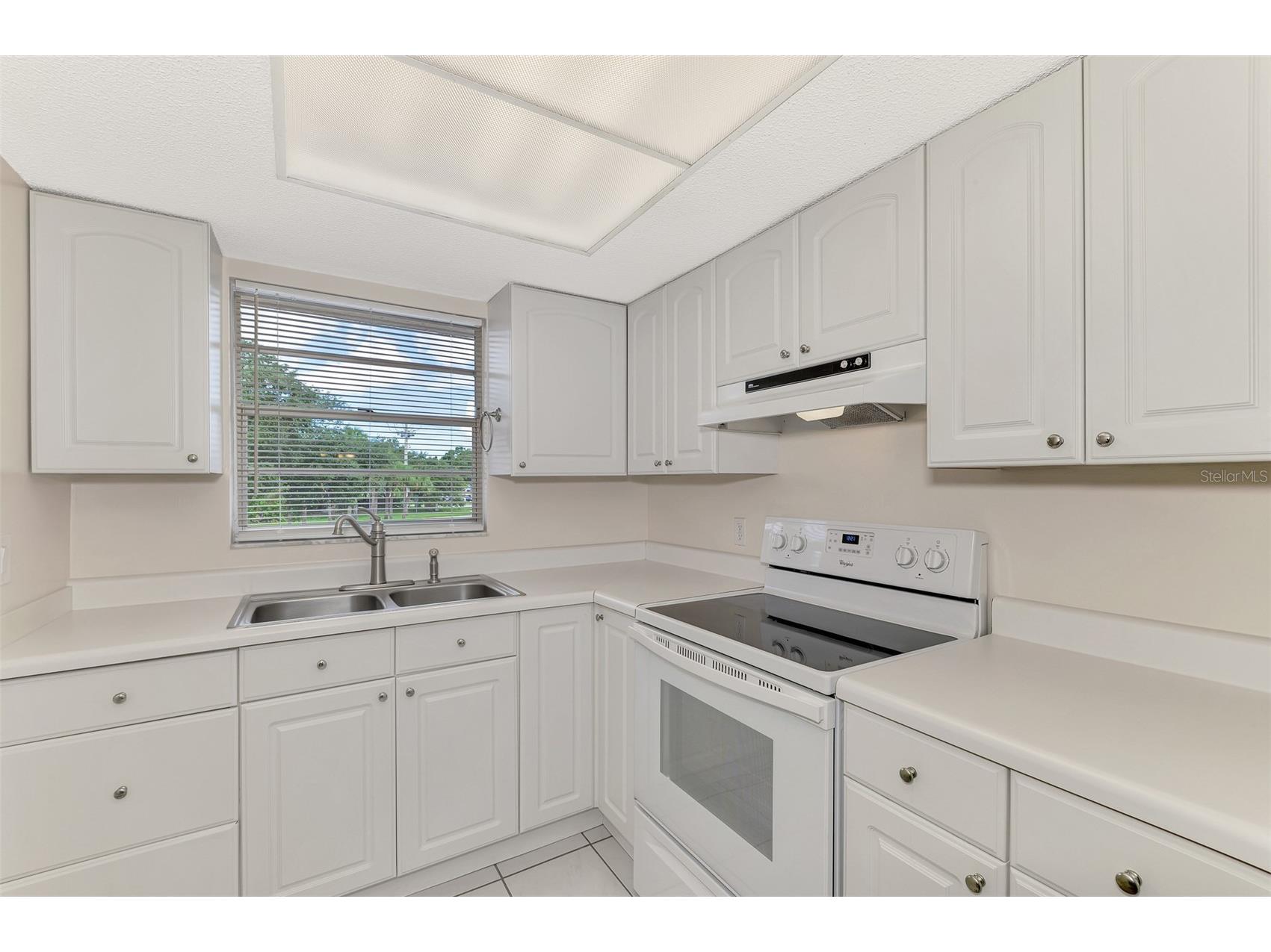 102 Capri Isles Boulevard #206 Venice FL 34292 A4680926 image19