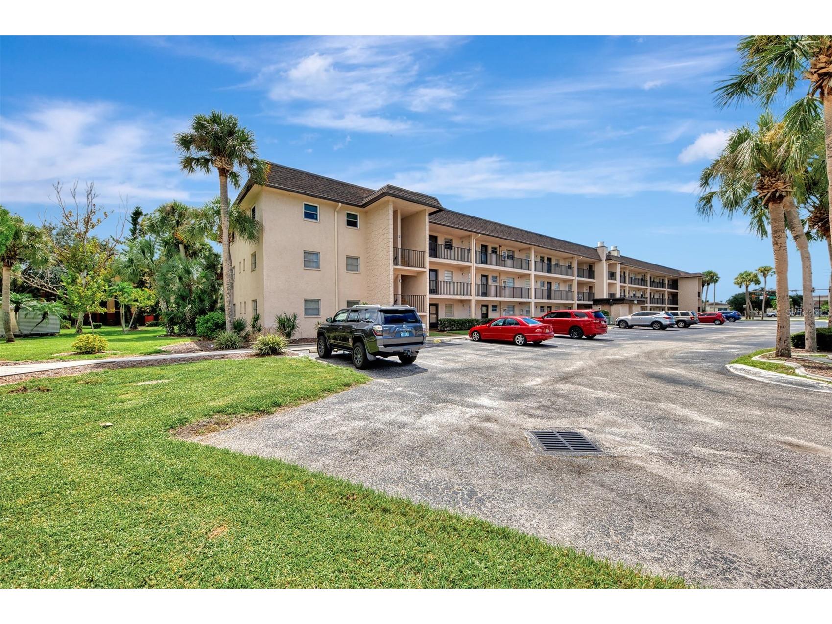 102 Capri Isles Boulevard #206 Venice FL 34292 A4680926 image2