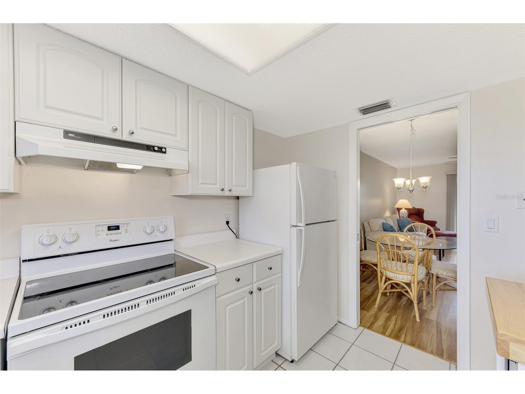 102 Capri Isles Boulevard #206 Venice FL 34292 A4680926 image20