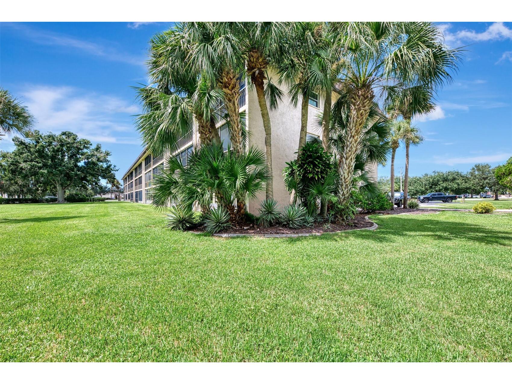 102 Capri Isles Boulevard #206 Venice FL 34292 A4680926 image35