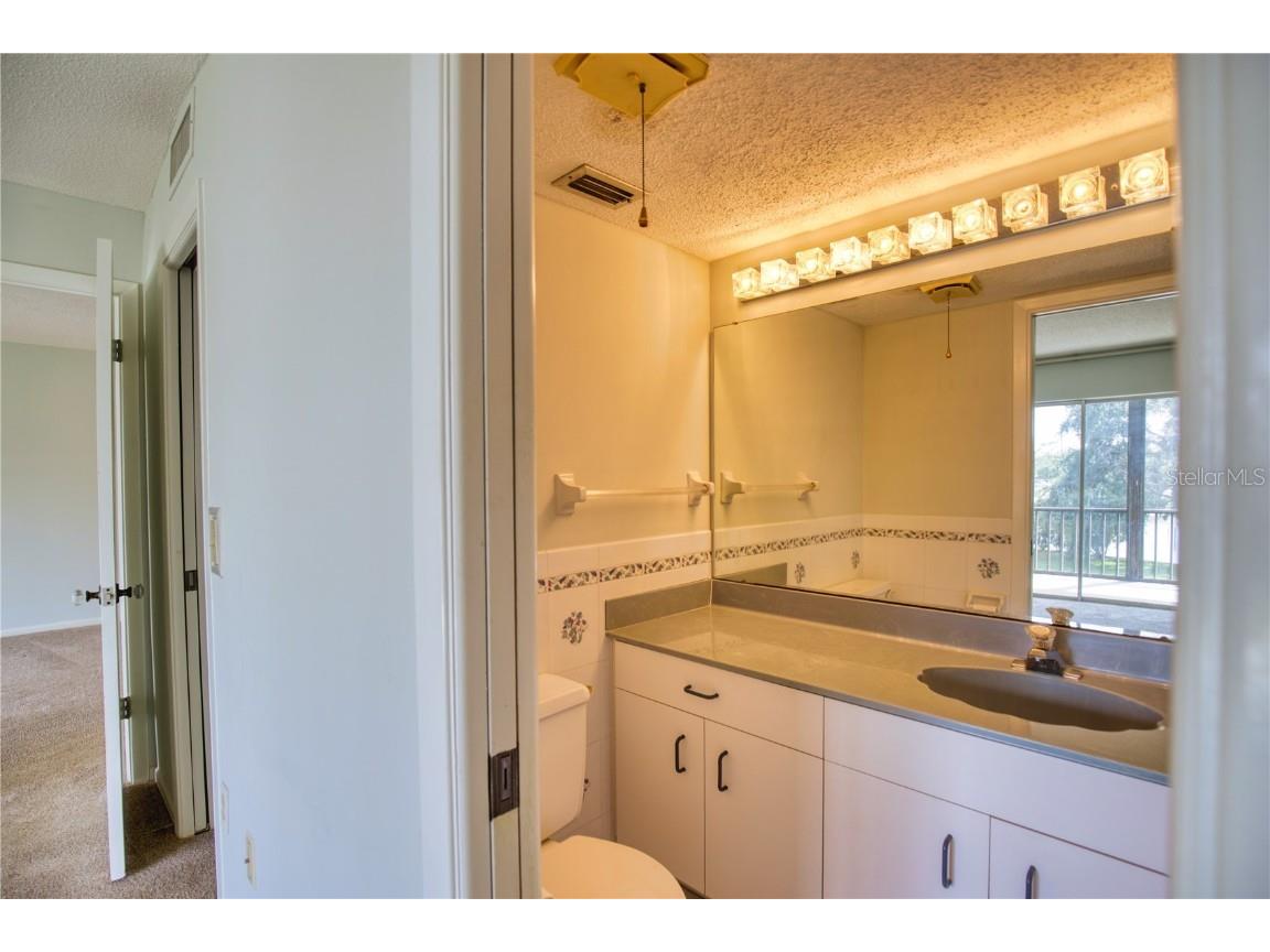 102 Capri Isles Boulevard #207 Venice FL 34292 N6140435 image15