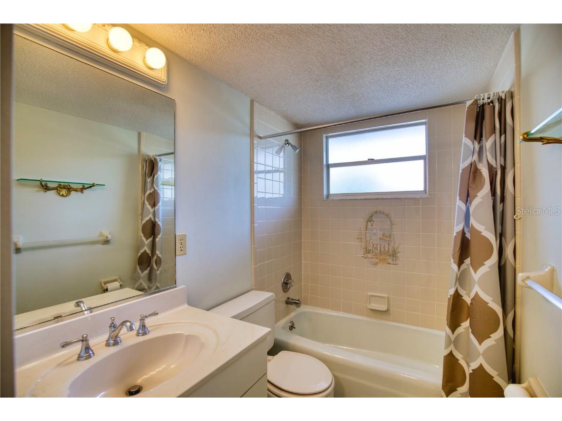 102 Capri Isles Boulevard #207 Venice FL 34292 N6140435 image21