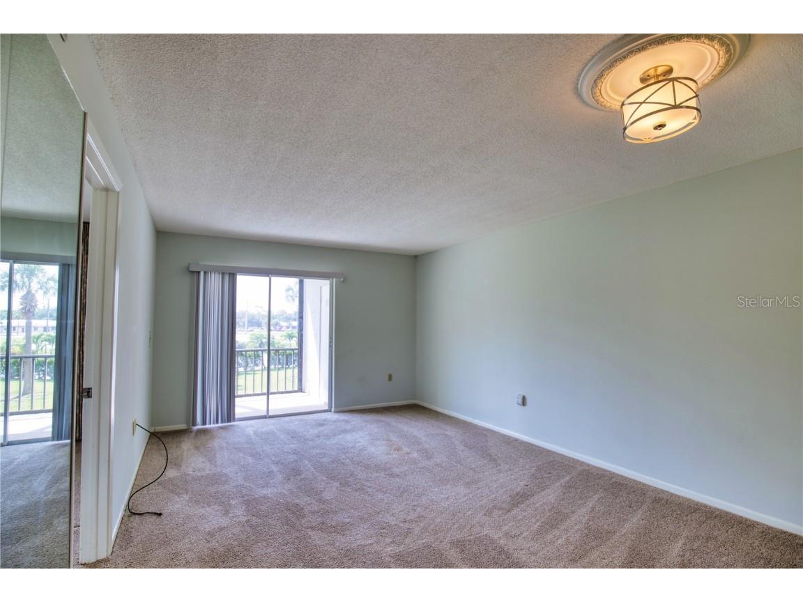 102 Capri Isles Boulevard #207 Venice FL 34292 N6140435 image9