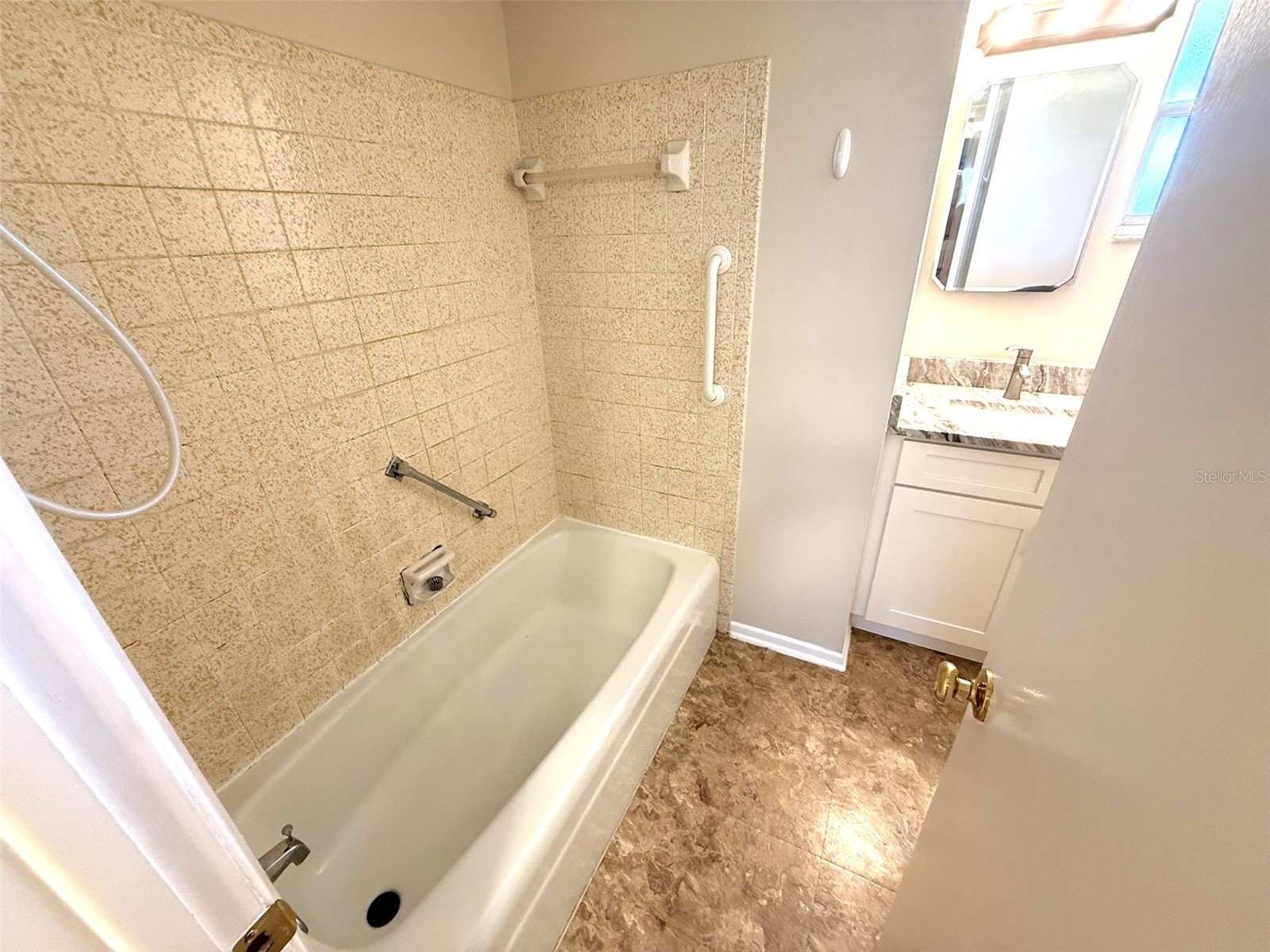 102 Capri Isles Boulevard #306 Venice FL 34292 N6143531 image16