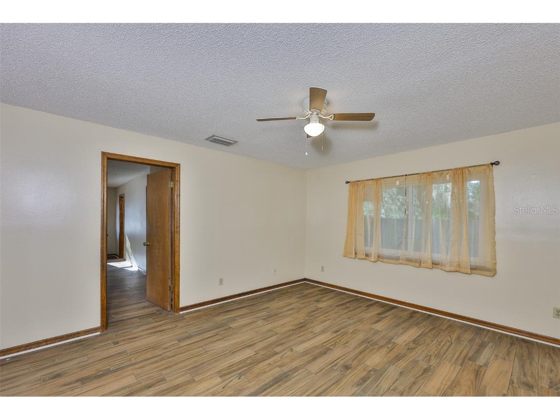 102 Cash Drive Seffner FL 33584 TB8411956 image20