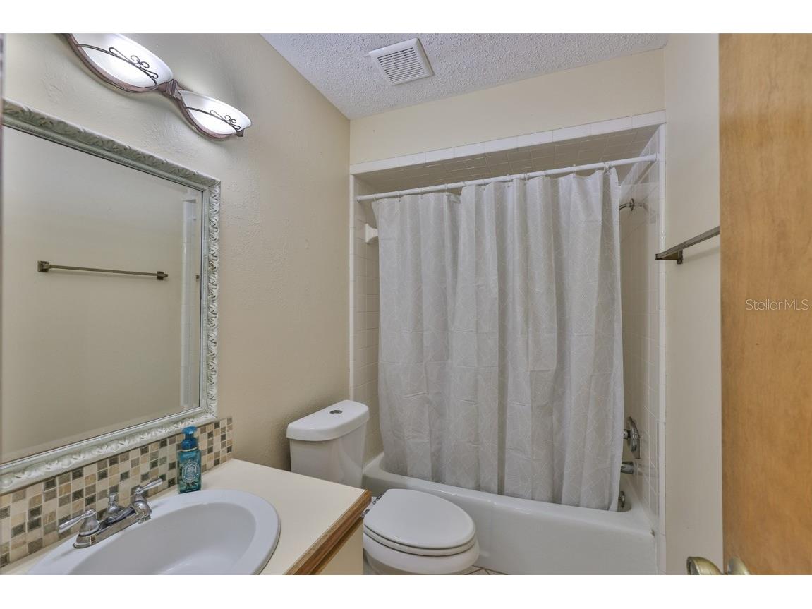 102 Cash Drive Seffner FL 33584 TB8411956 image29