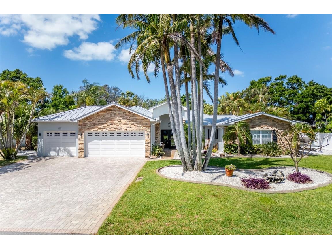 102 Crestwood Lane Largo FL 33770 TB8371433 image1