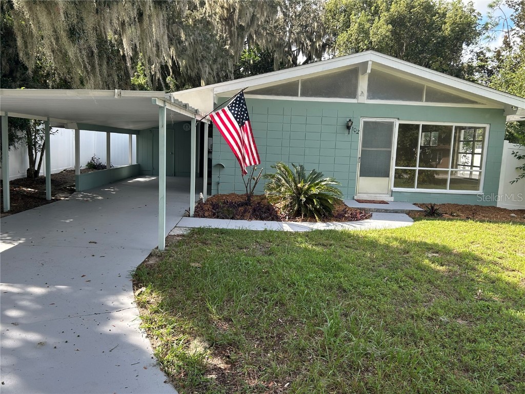 102 E Pendleton Avenue Eustis FL 32726 G5102305 image2