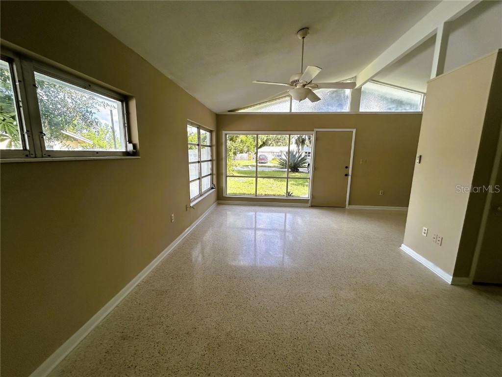 102 E Pendleton Avenue Eustis FL 32726 G5102305 image8