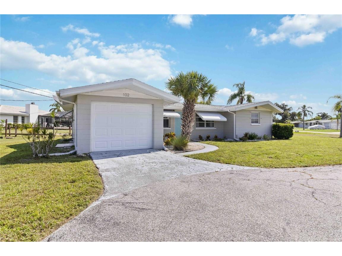 102 E Wentworth Street Englewood FL 34223 A4623791 image1