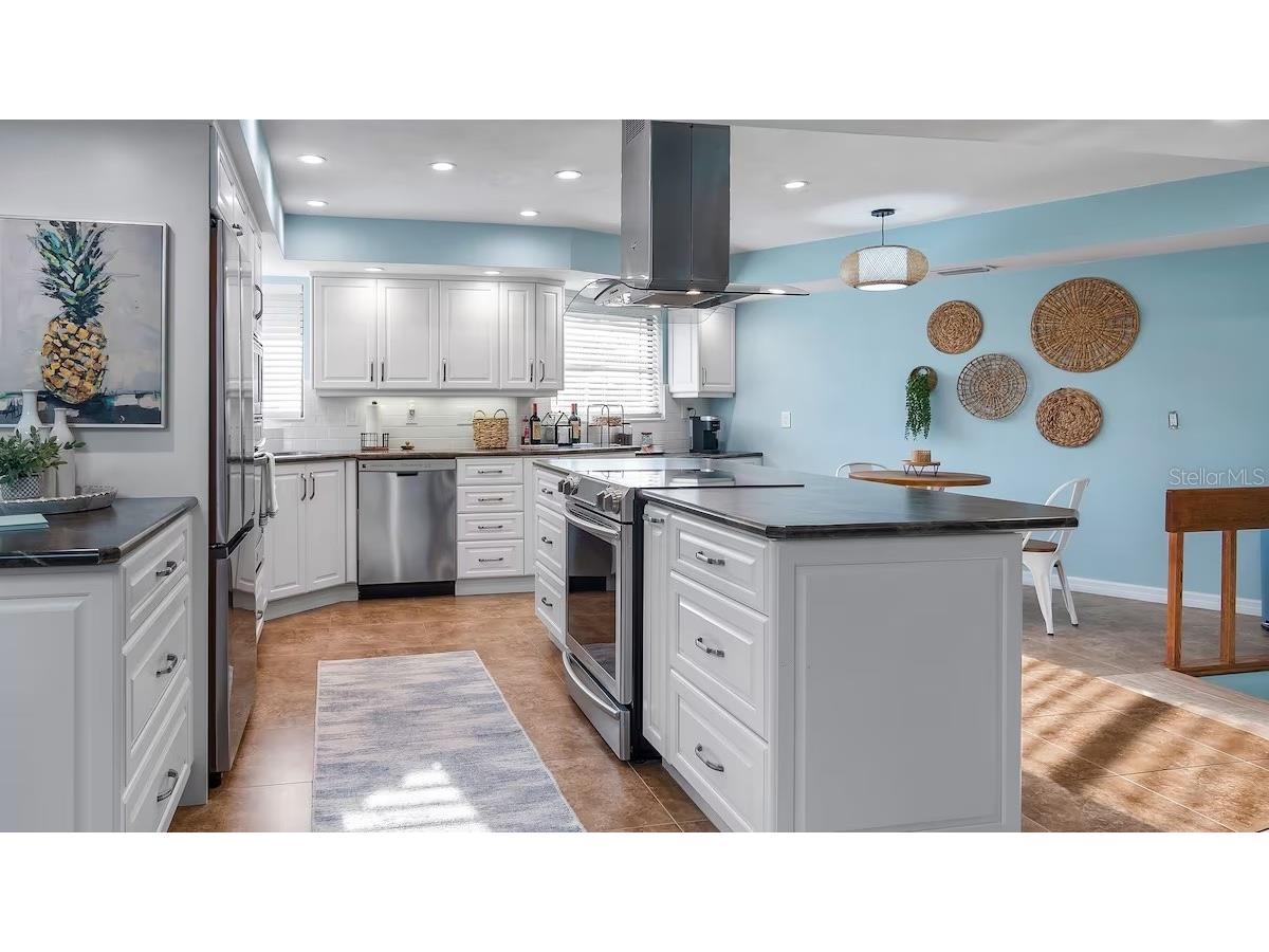 102 East Circle New Smyrna Beach FL 32169 - INTRACOASTAL WATERWAY O6347549 image19