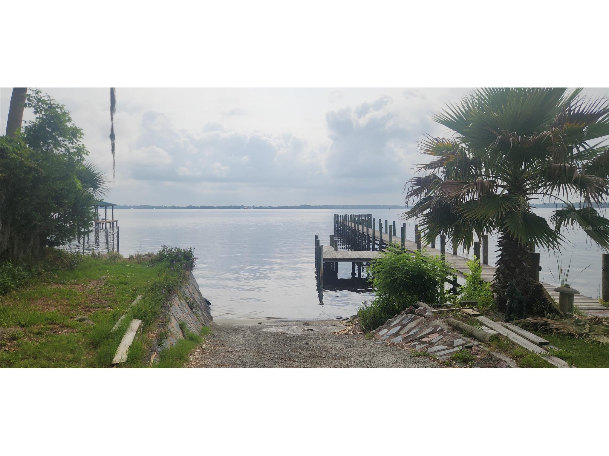 102 Eberhard Avenue Palatka FL 32177 - ST JOHNS RIVER FC318336 image3