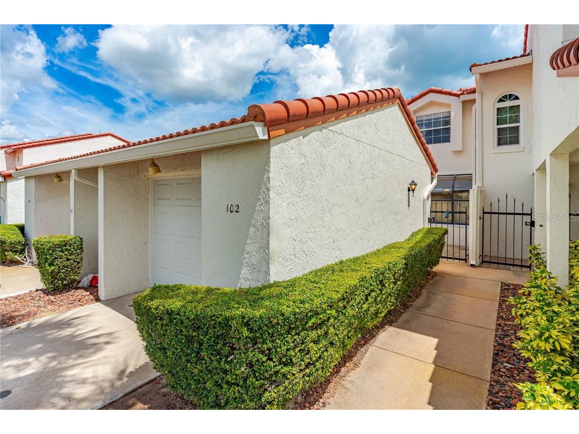 102 Florida Shores Boulevard Daytona Beach FL 32118 V4936011 image1