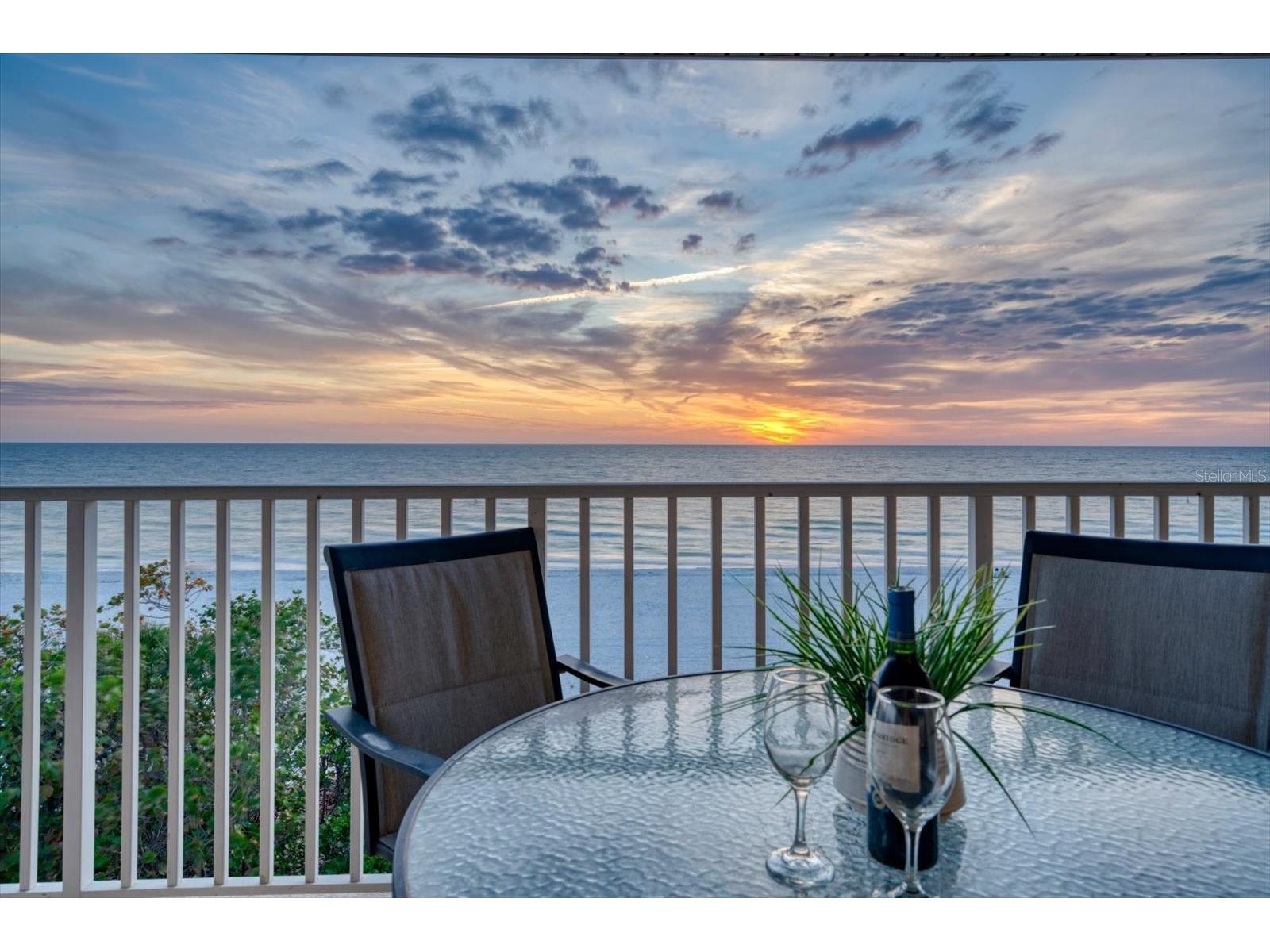 102 Gulf Boulevard #401 Indian Rocks Beach FL 33785 - GULF TB8498057 image2