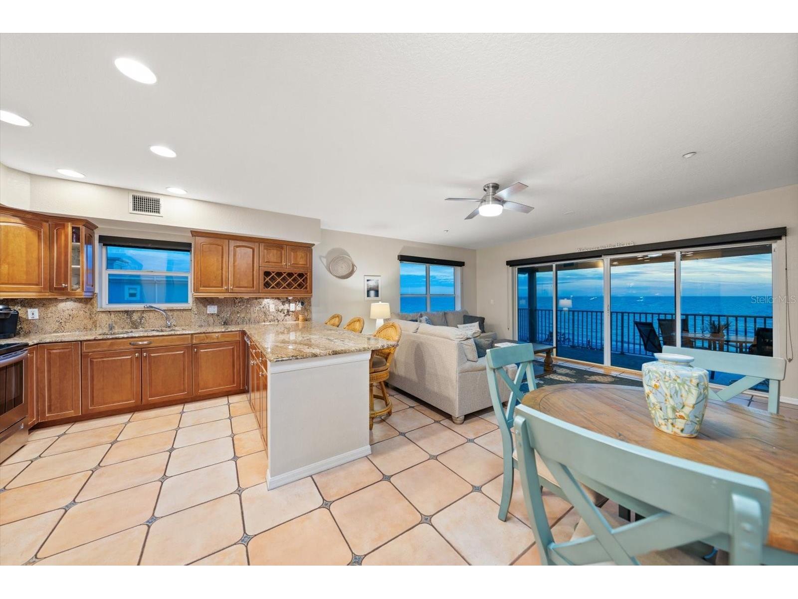 102 Gulf Boulevard #401 Indian Rocks Beach FL 33785 - GULF TB8498057 image35