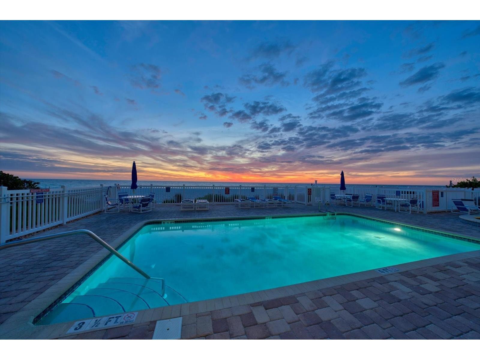102 Gulf Boulevard #401 Indian Rocks Beach FL 33785 - GULF TB8498057 image4