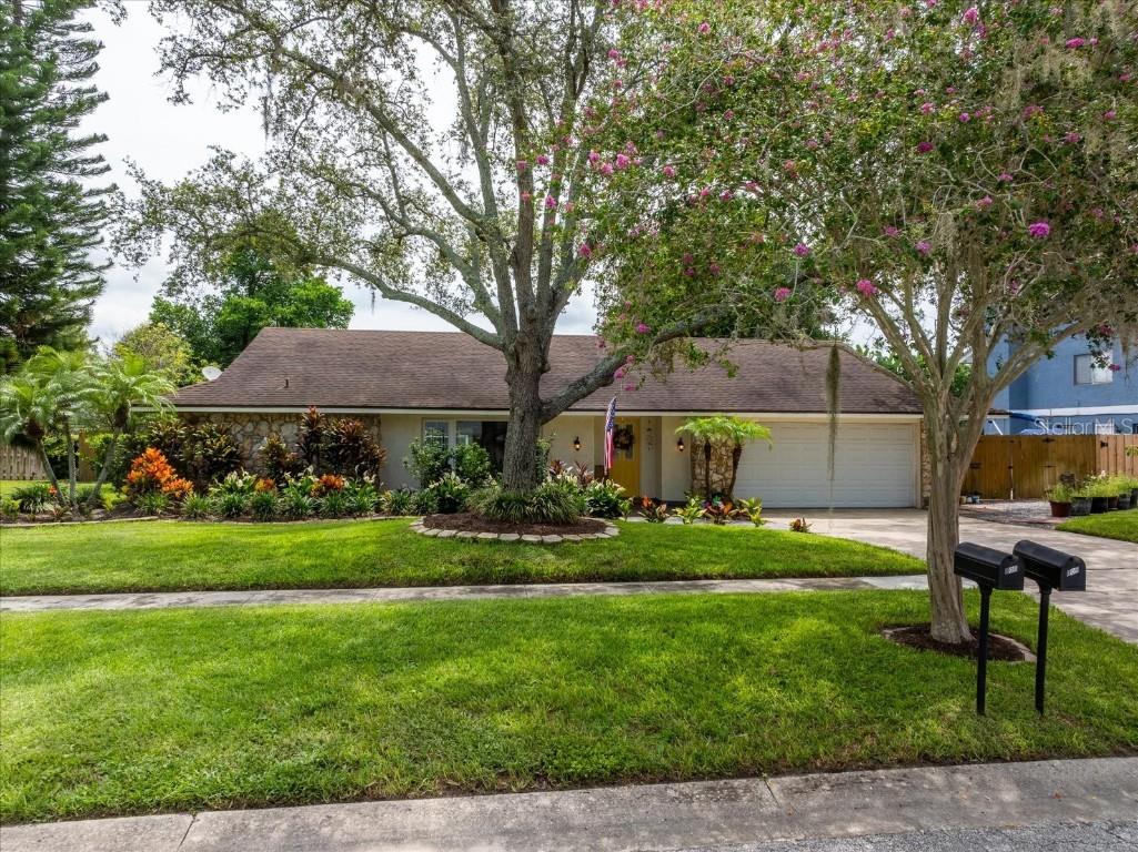 102 Hillcrest Drive Longwood FL 32779 - LAKE BRANTLEY O6226730 image1