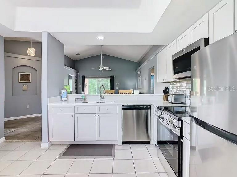 102 Hummingbird Pass Davenport FL 33896 P4936634 image7