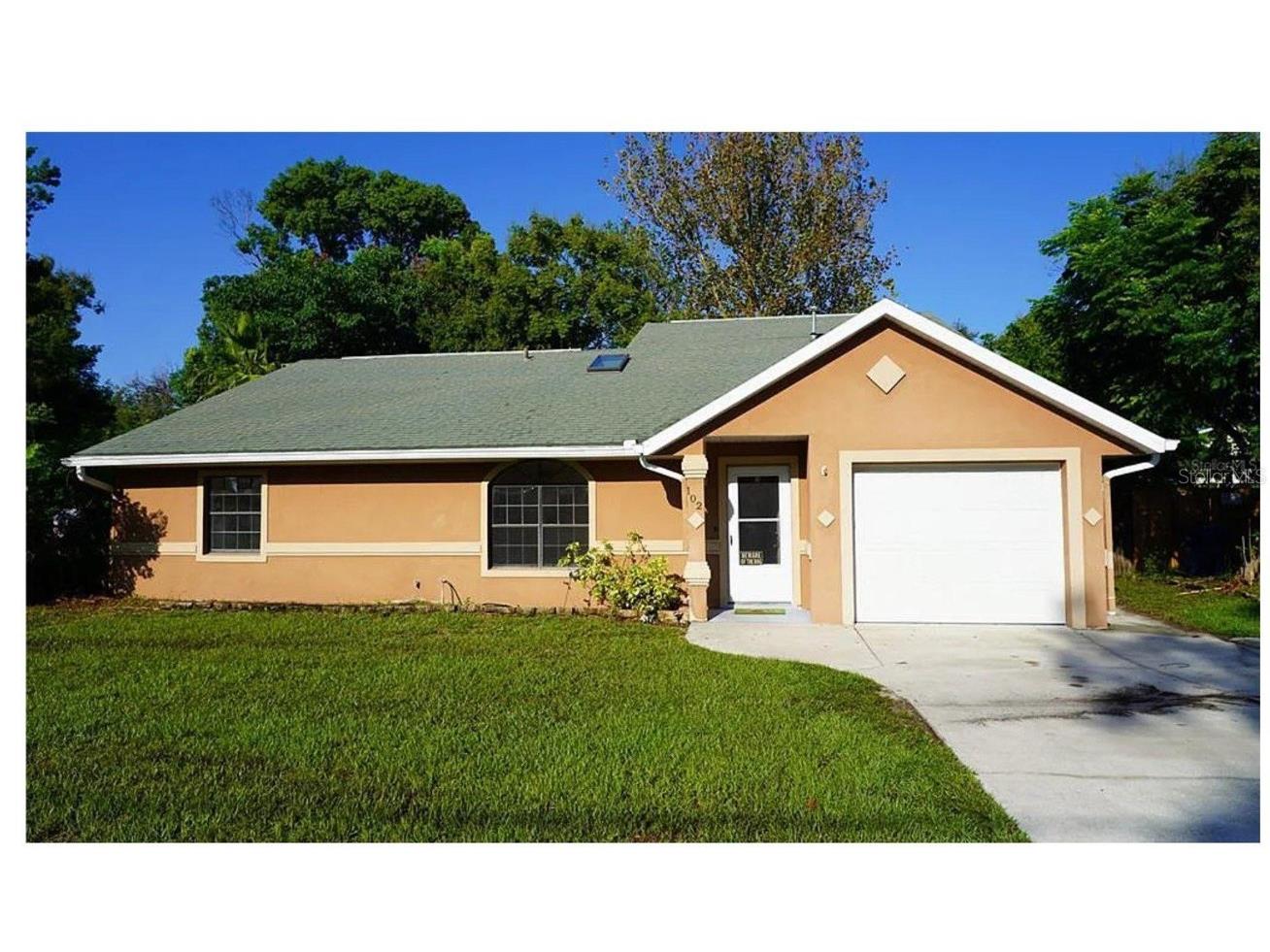 102 Kendra Avenue Deland FL 32724 V4932310 image1