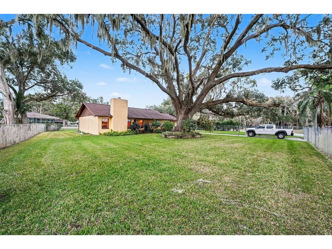 102 Lake Lena Boulevard Auburndale FL 33823 - LAKE LENA TB8457821 image1