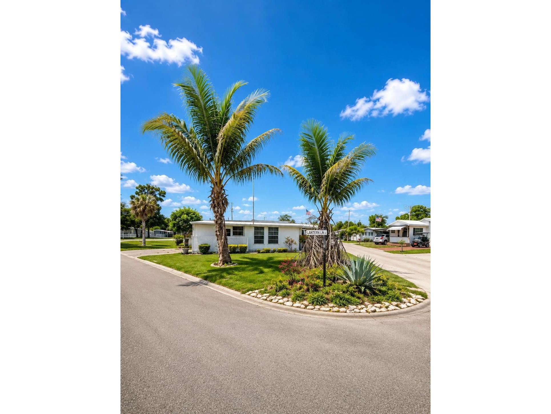 102 Lantern Place North Fort Myers FL 33917 O6410837 image2