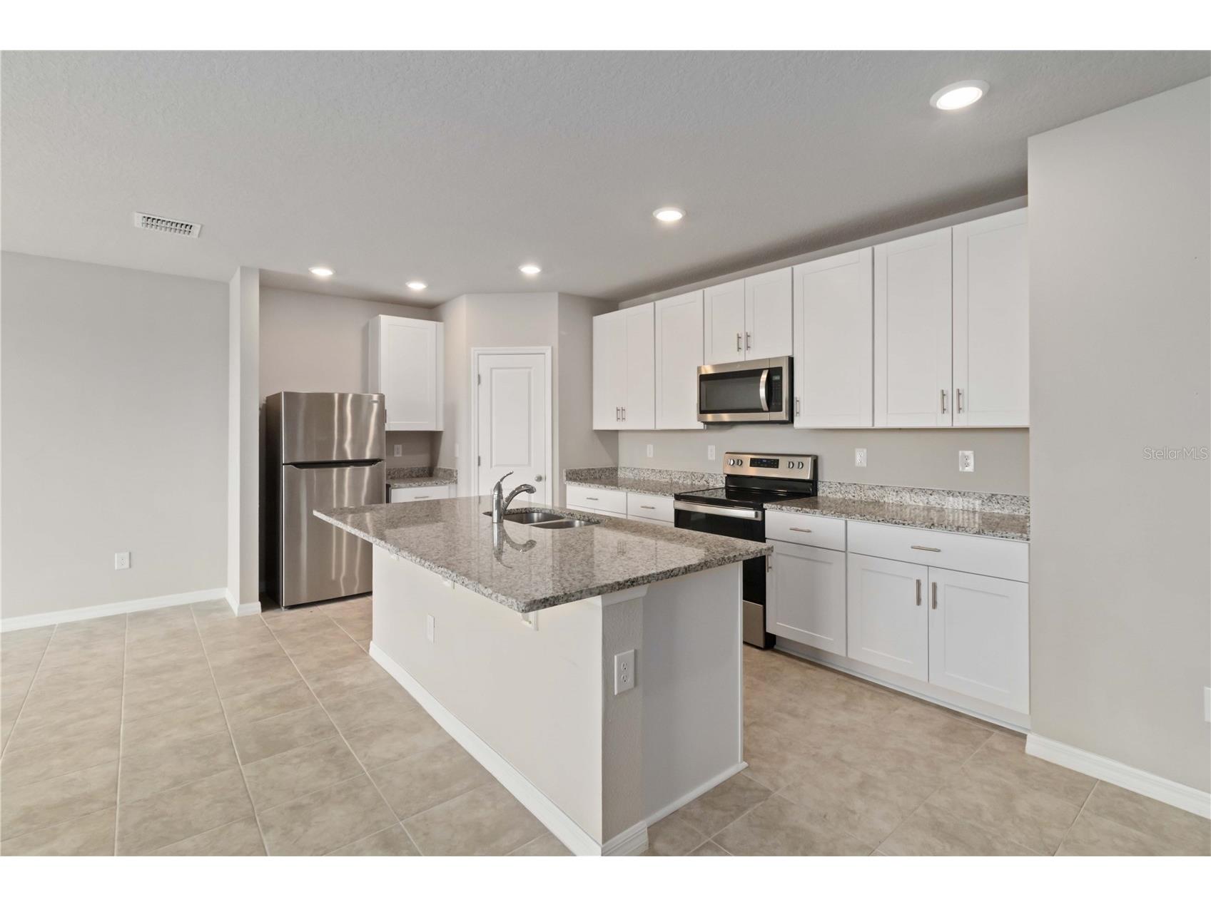 102 Lovely Court Plant City FL 33566 TB8487424 image8
