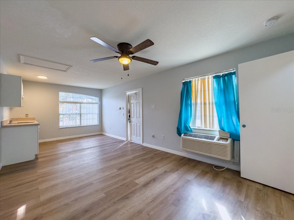 102 Mango Drive #FRONT UNIT Davenport FL 33897 O6386319 image8