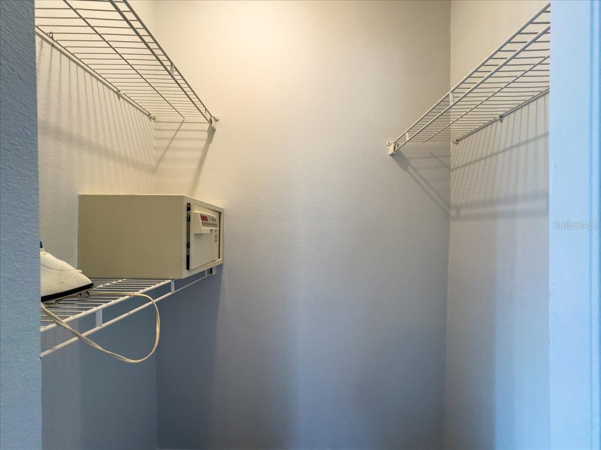 102 Mango Drive #FRONT UNIT Davenport FL 33897 O6386319 image9