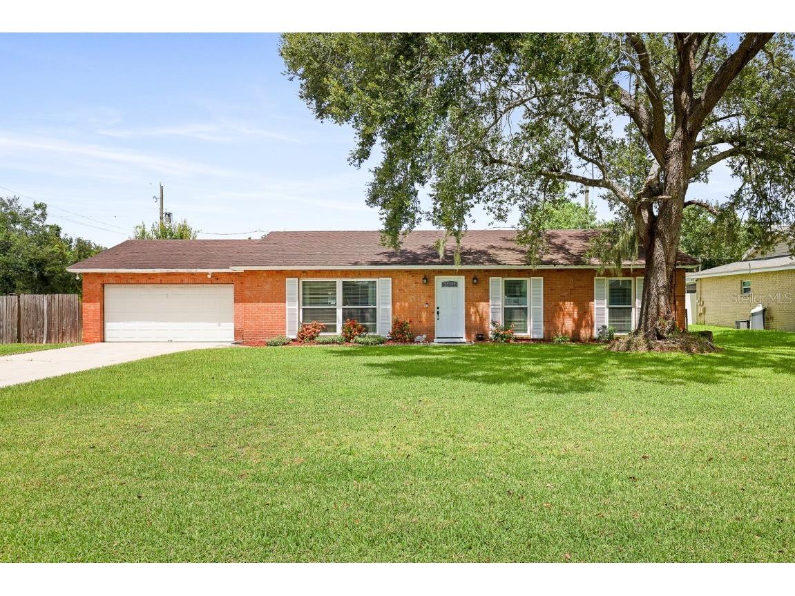 102 Mitchell Drive Brandon FL 33511 TB8423945 image1