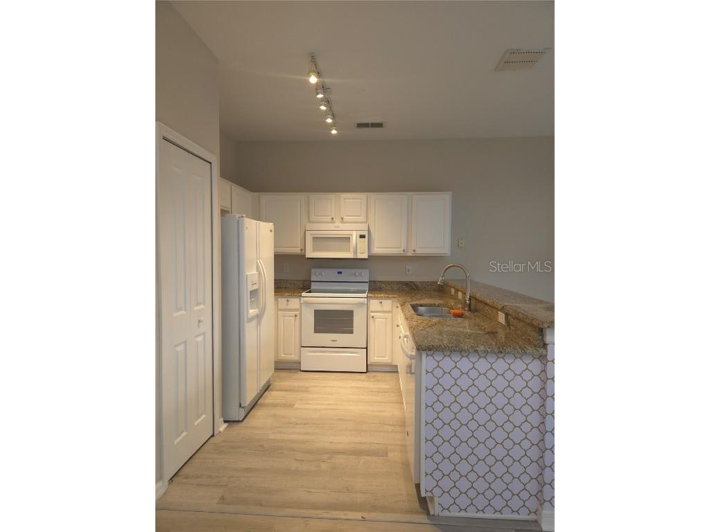 102 Monroe Circle Davenport FL 33896 O6346599 image8