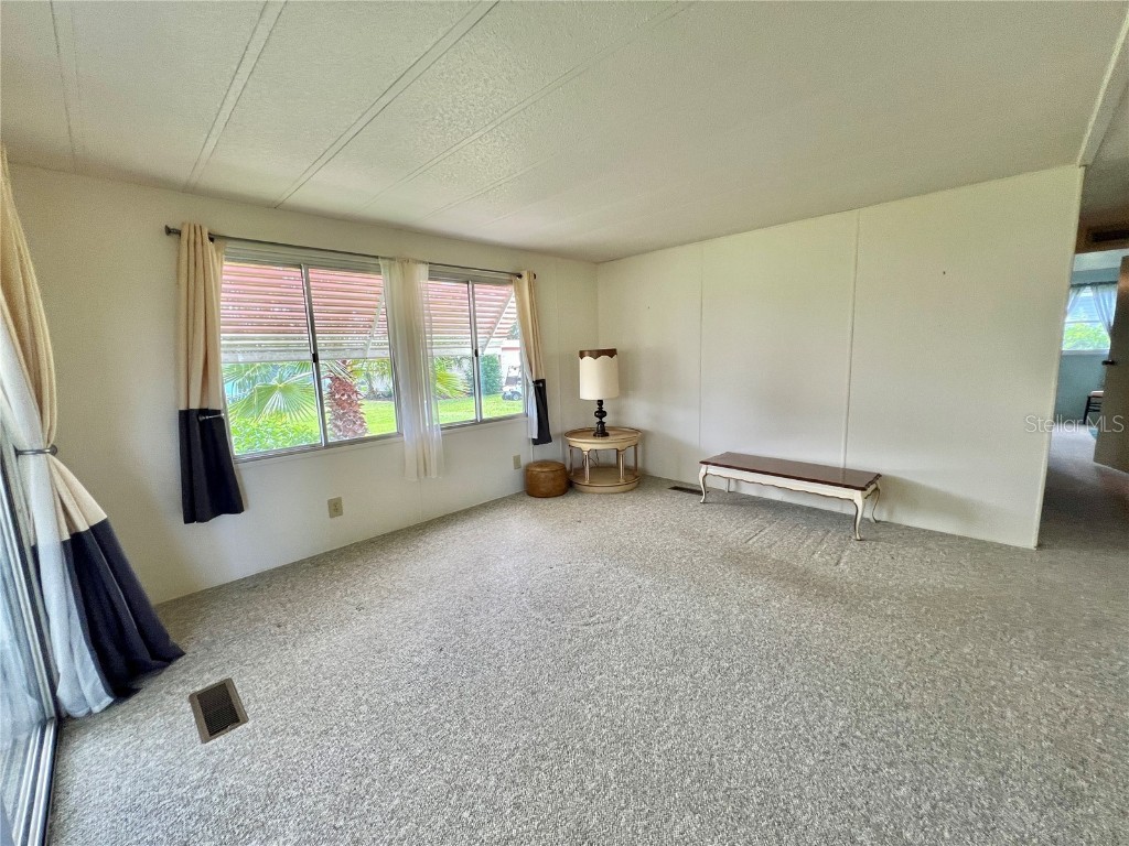 102 Oaklawn Cove Leesburg FL 34748 G5103136 image2