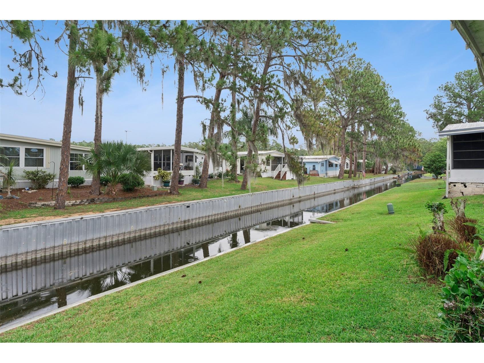 102 Parkland Drive Eustis FL 32726 - Trout Lake O6407511 image2