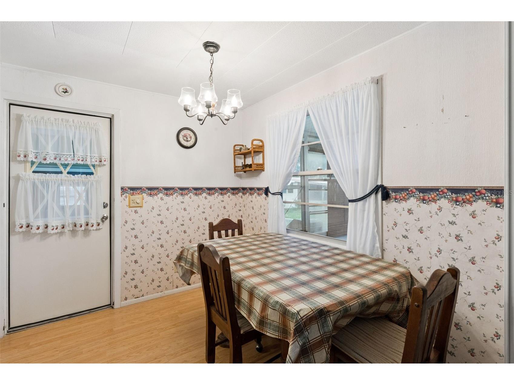 102 Parkland Drive Eustis FL 32726 - Trout Lake O6407511 image6