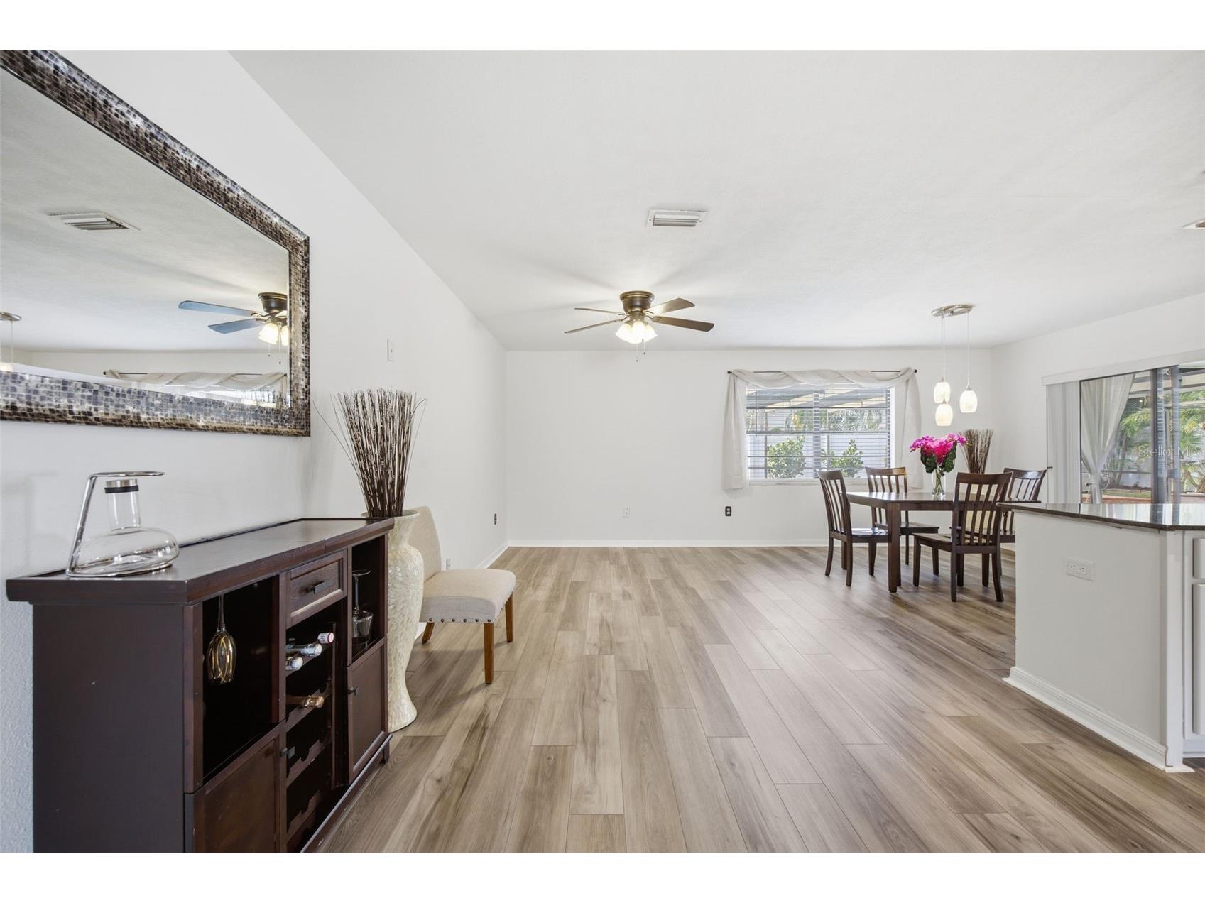 102 Peacock Circle Safety Harbor FL 34695 TB8518481 image17