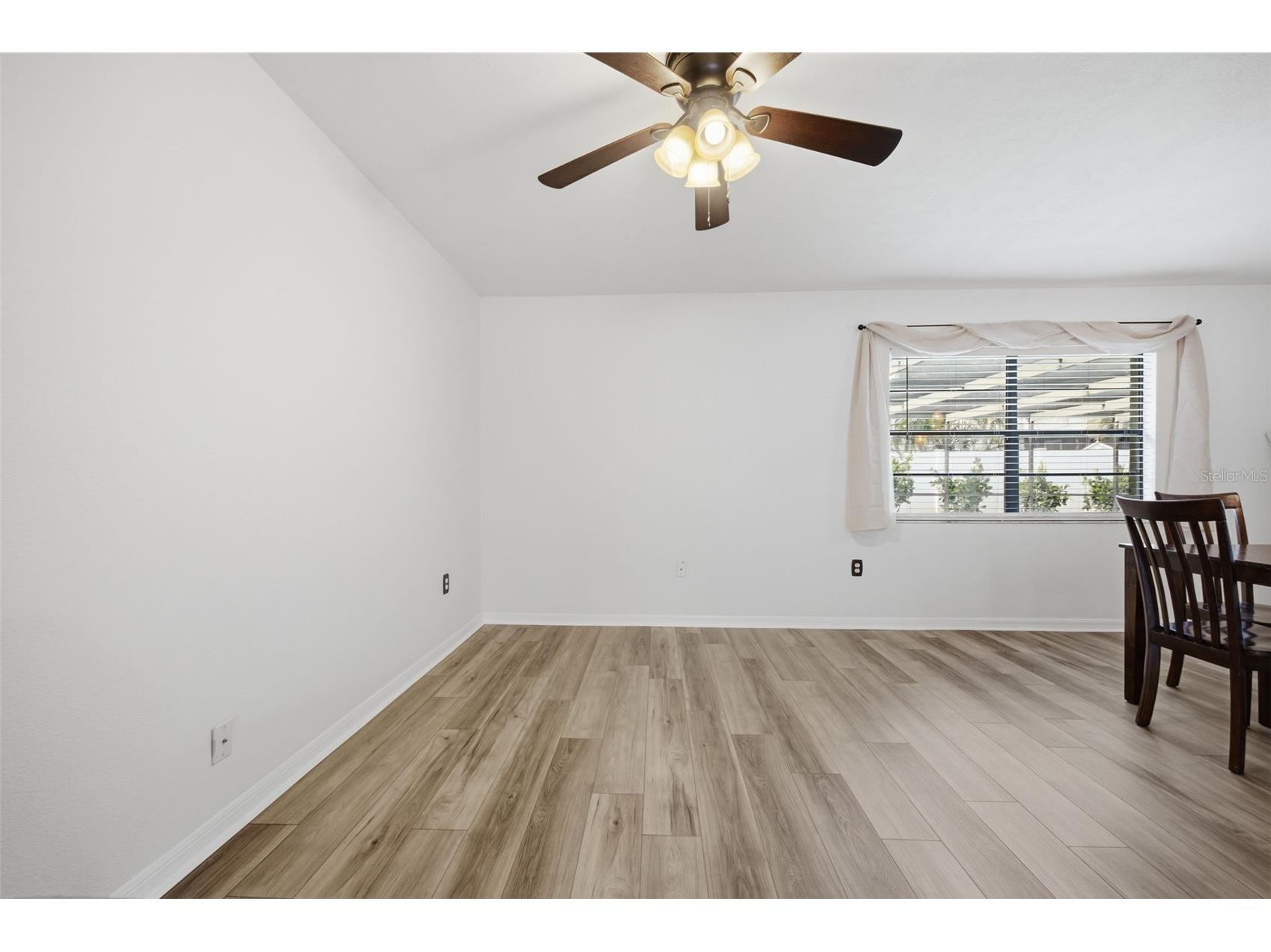 102 Peacock Circle Safety Harbor FL 34695 TB8518481 image18