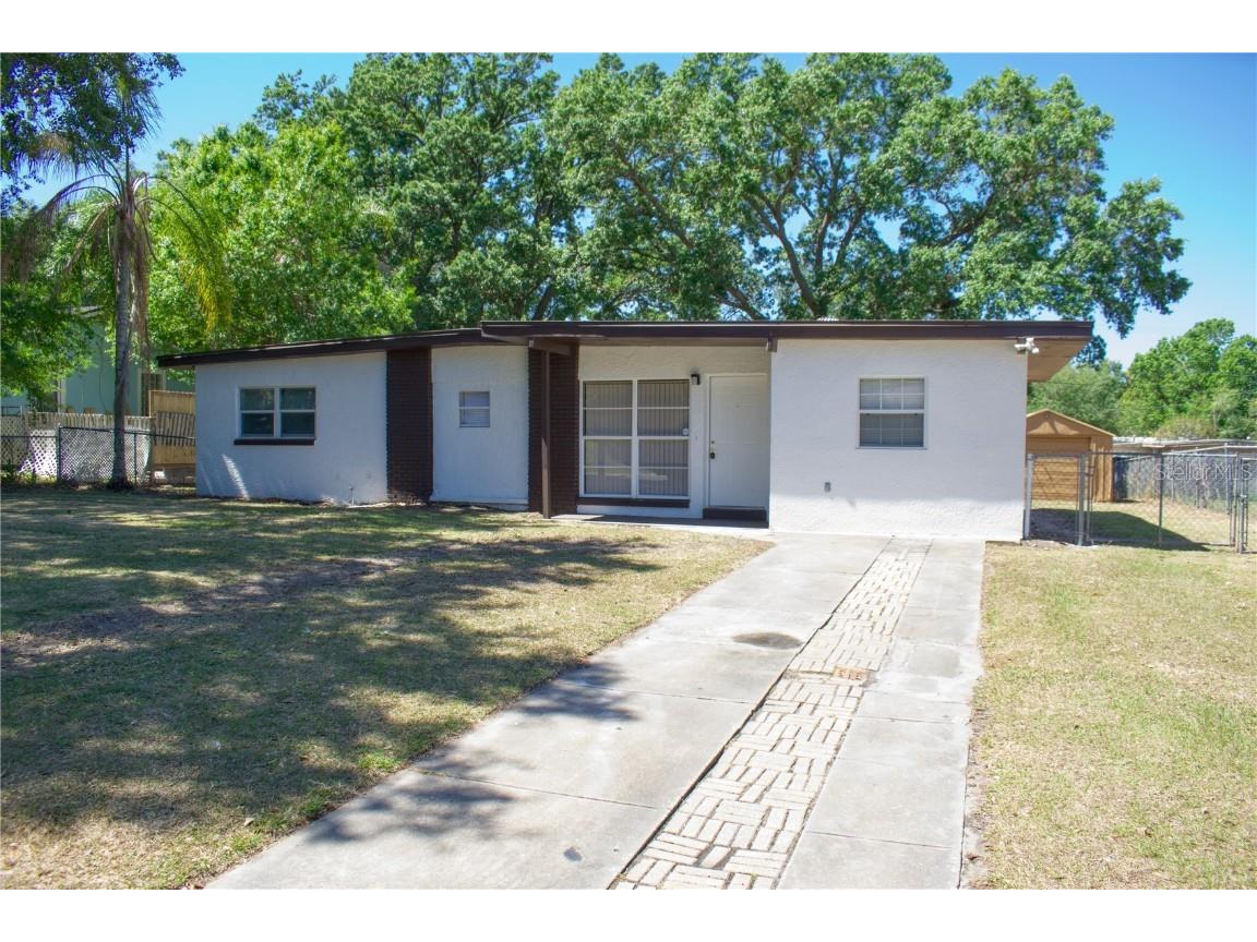 102 Quintard Avenue Orlando FL 32811 O6099899 image1