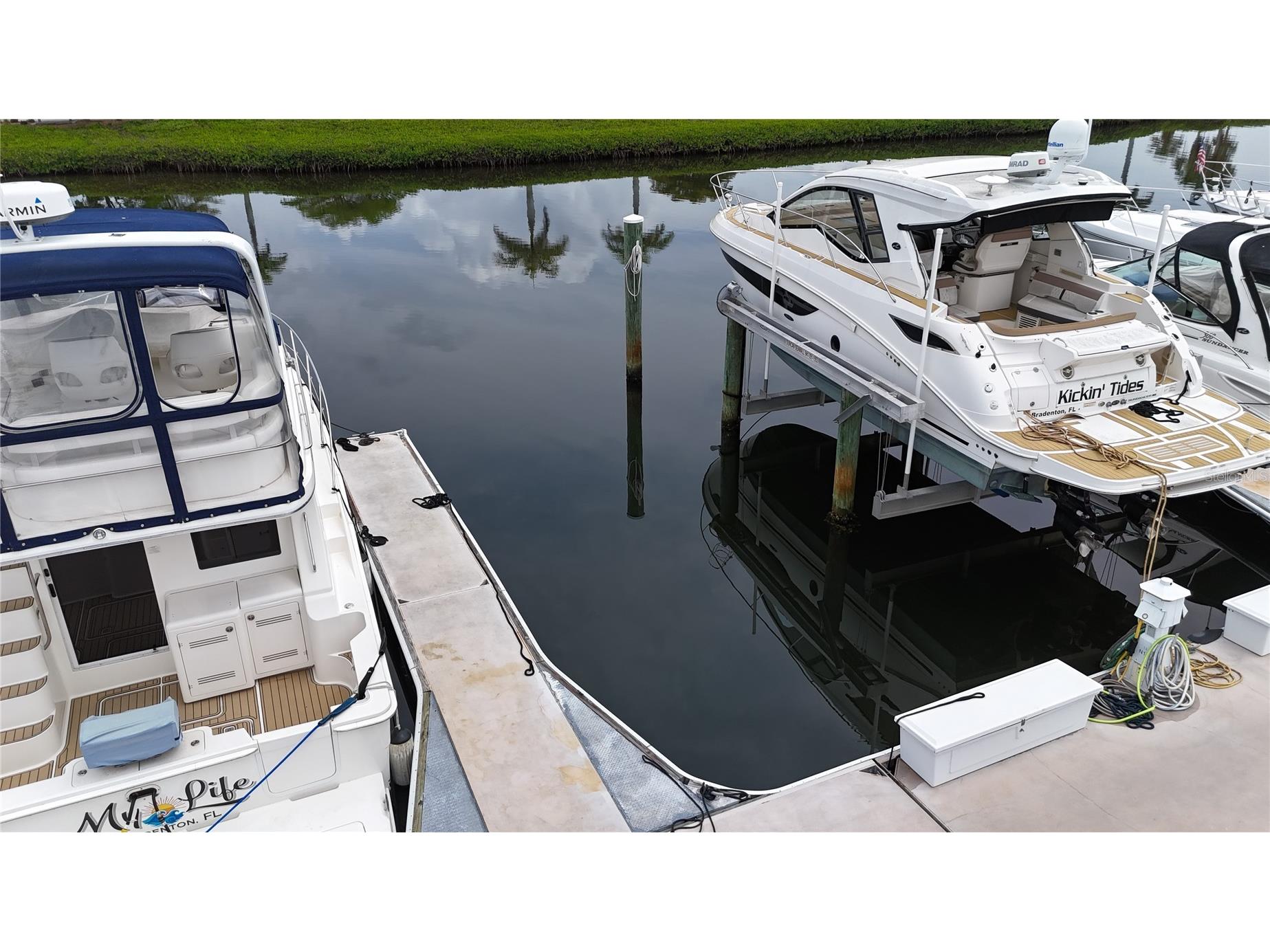 102 Riviera Dunes Way #N-14 Palmetto FL 34221 A4693703 image1