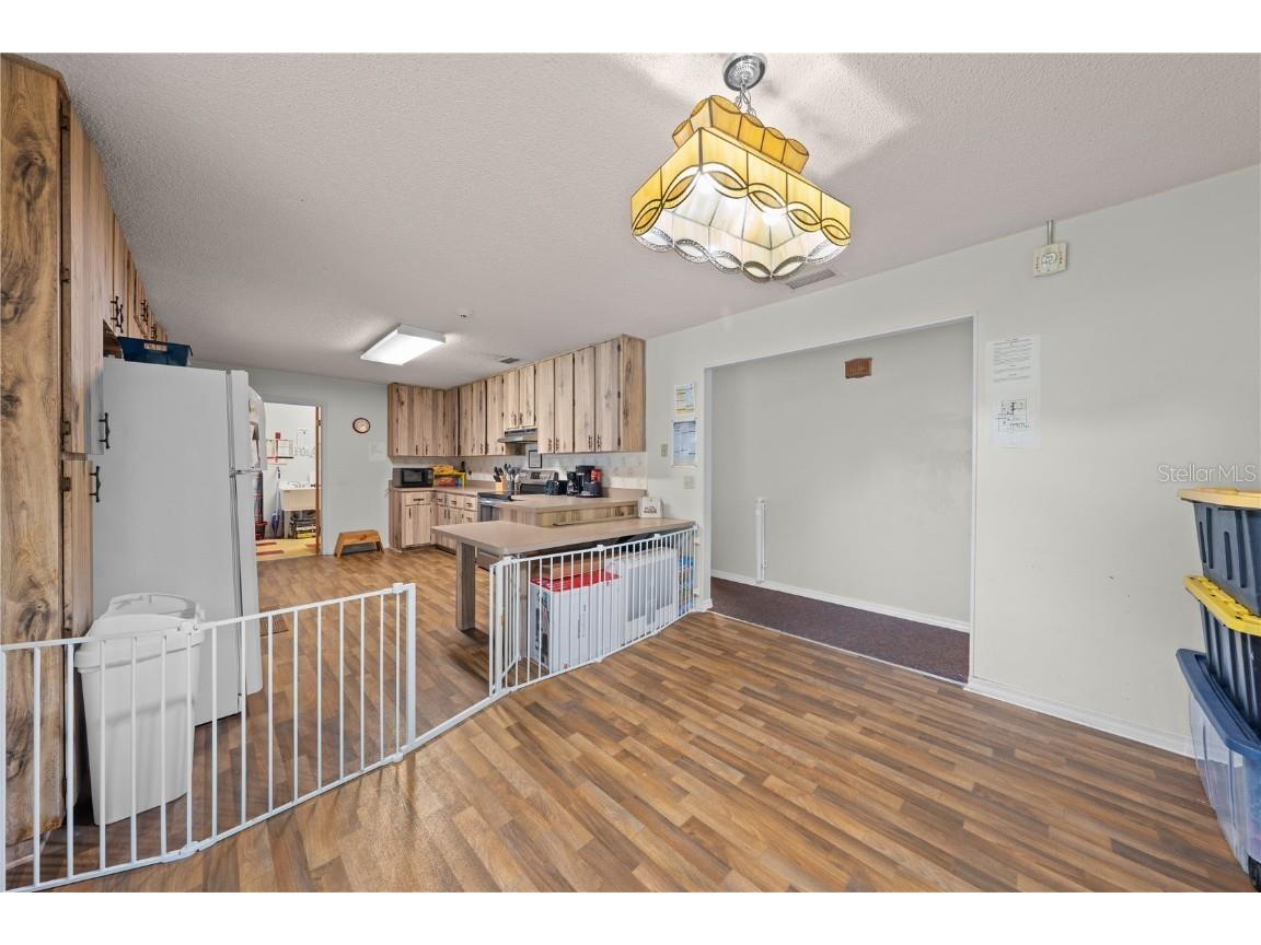 102 S Highland Street Bushnell FL 33513 S5136006 image24