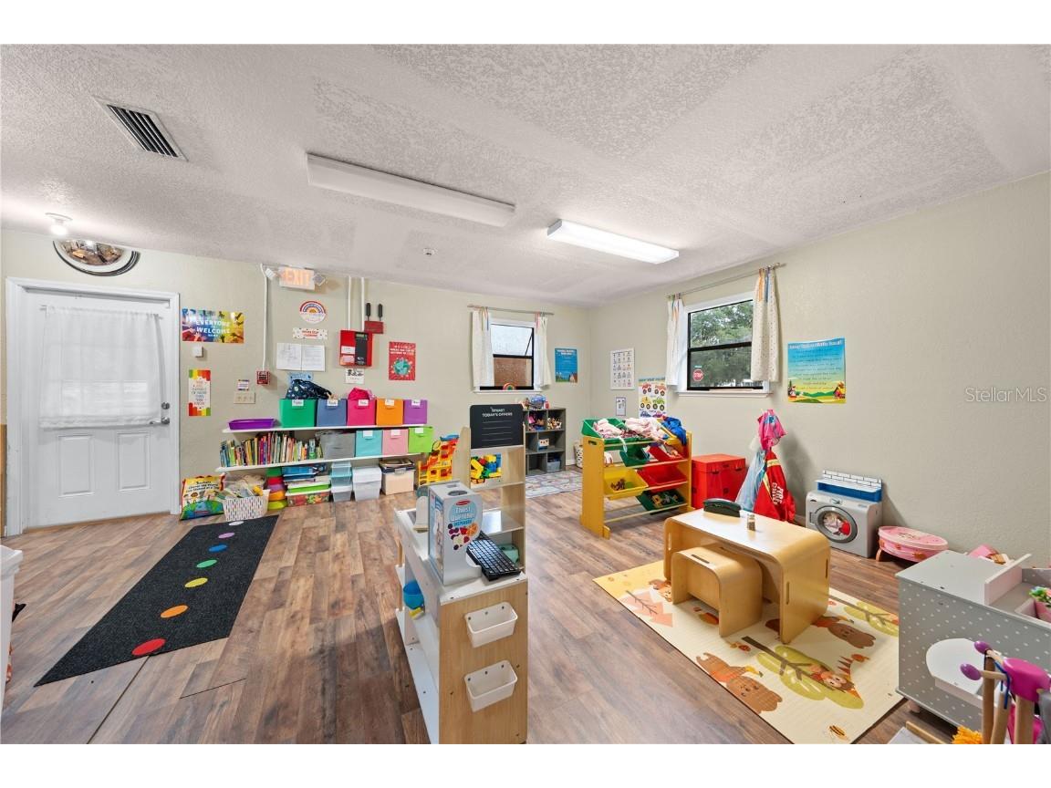 102 S Highland Street Bushnell FL 33513 S5136006 image6