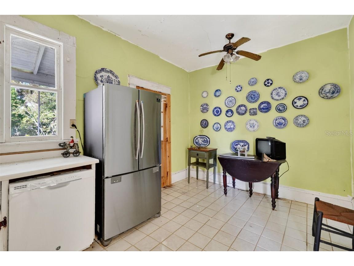 102 S Trowell Avenue Umatilla FL 32784 G5103233 image15