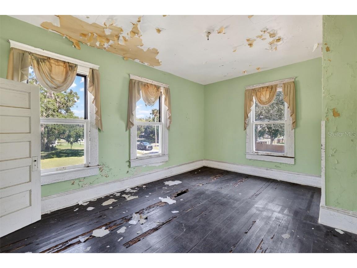 102 S Trowell Avenue Umatilla FL 32784 G5103233 image22